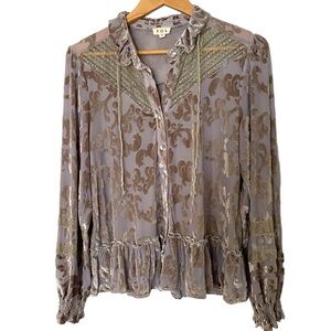 POL Grey Sheer Velvet Lace Yoke Blouse Size Medium